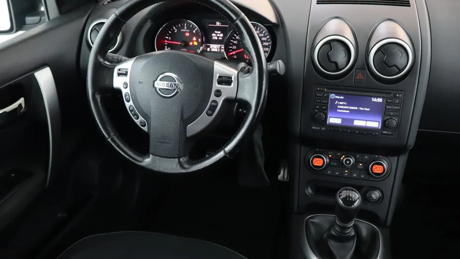 Nissan Qashqai -