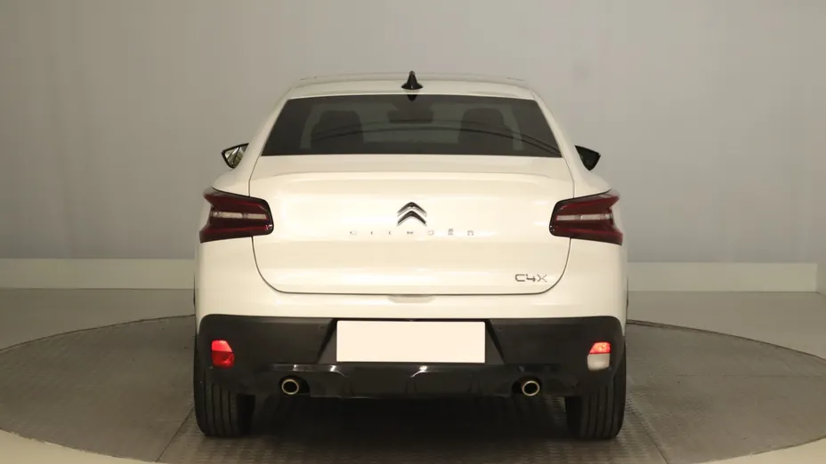 Citroen C4 X -