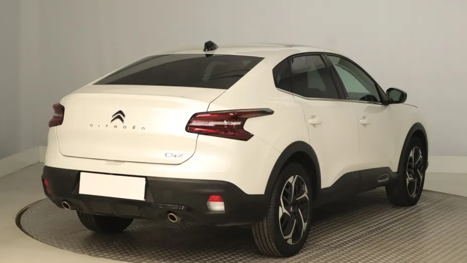 Citroen C4 X -