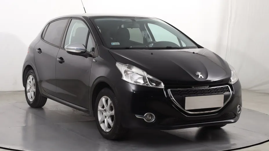 Peugeot 208 -