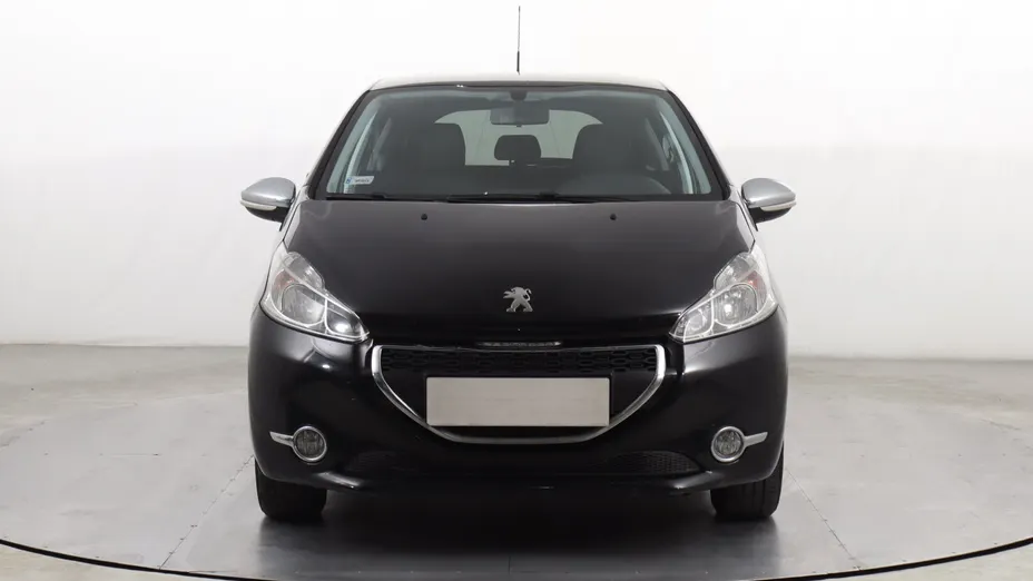 Peugeot 208 -