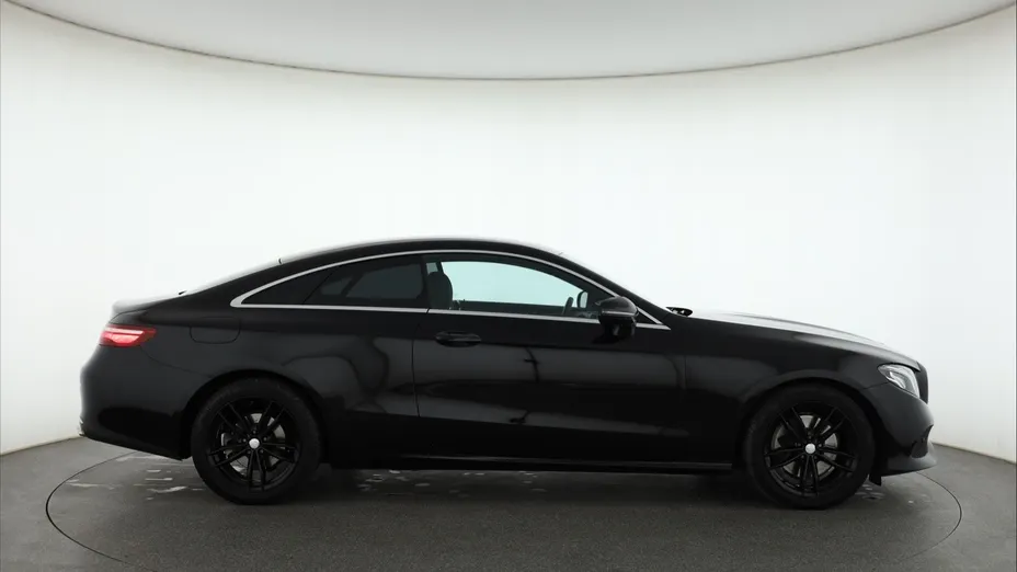 Mercedes E Klasa -