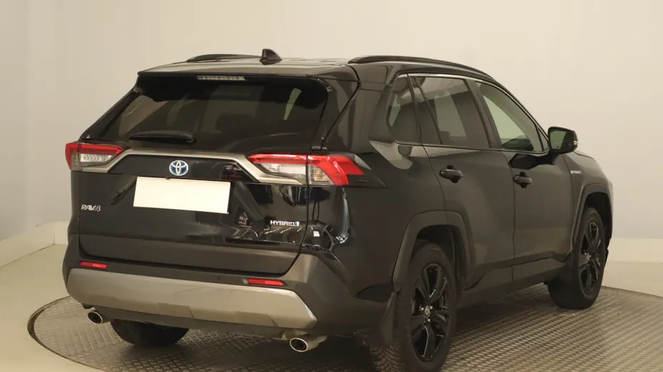 Toyota RAV4 -