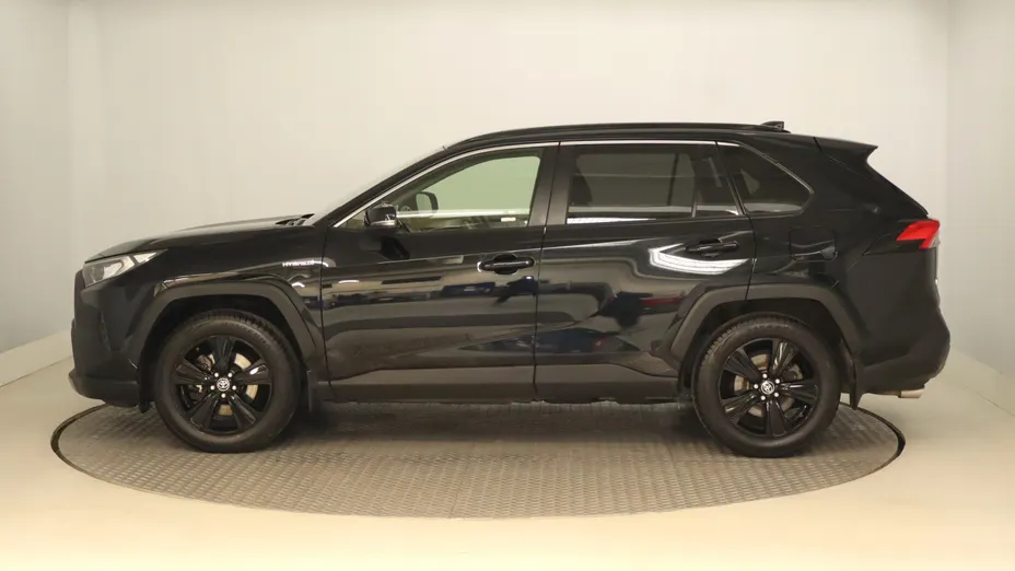 Toyota RAV4 -