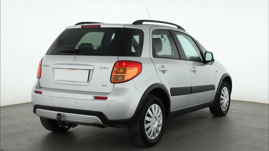 Suzuki SX4 -