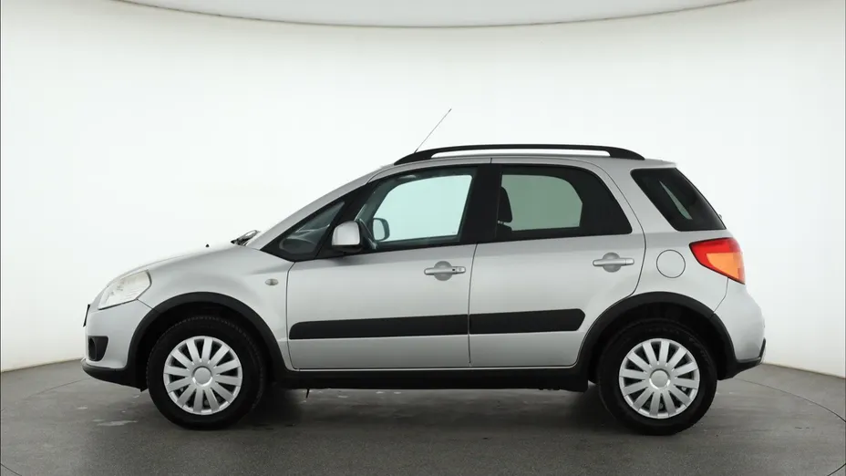 Suzuki SX4 -