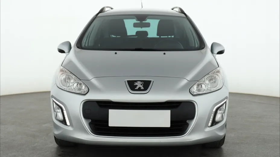 Peugeot 308 -
