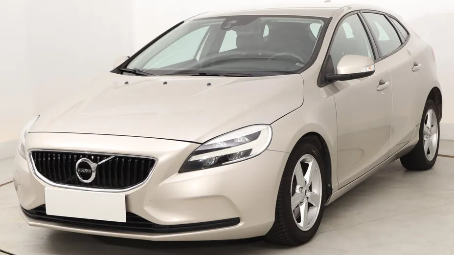 Volvo V40 -