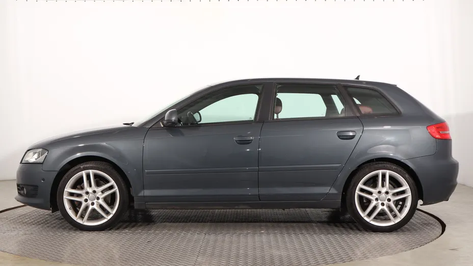 Audi A3 -