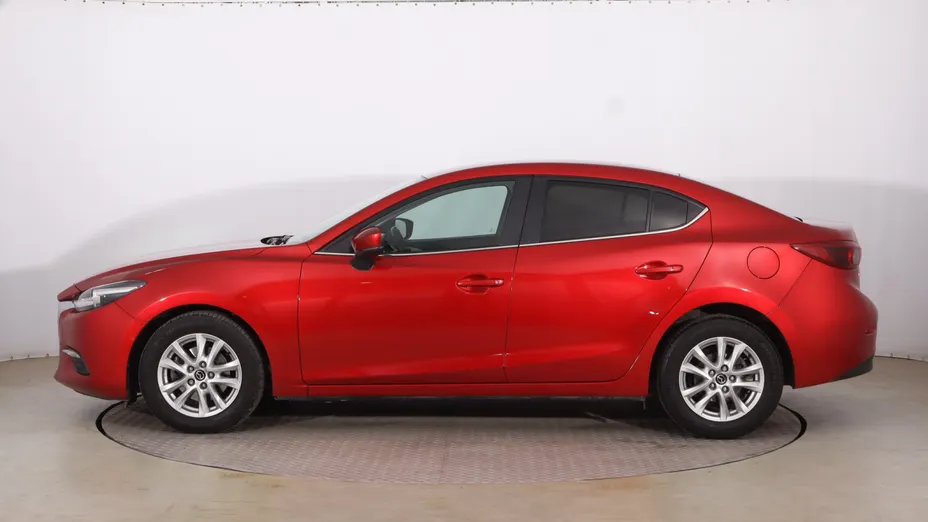 Mazda 3 -