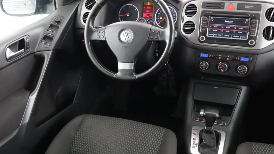 VW Tiguan -