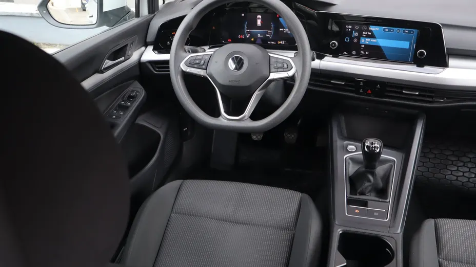 VW Golf -