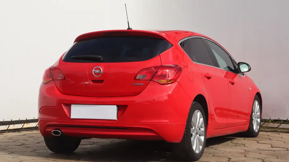 Opel Astra -
