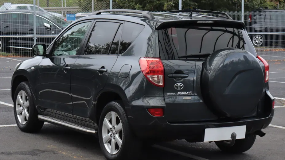 Toyota RAV4 -