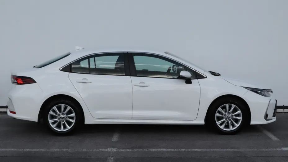 Toyota Corolla -