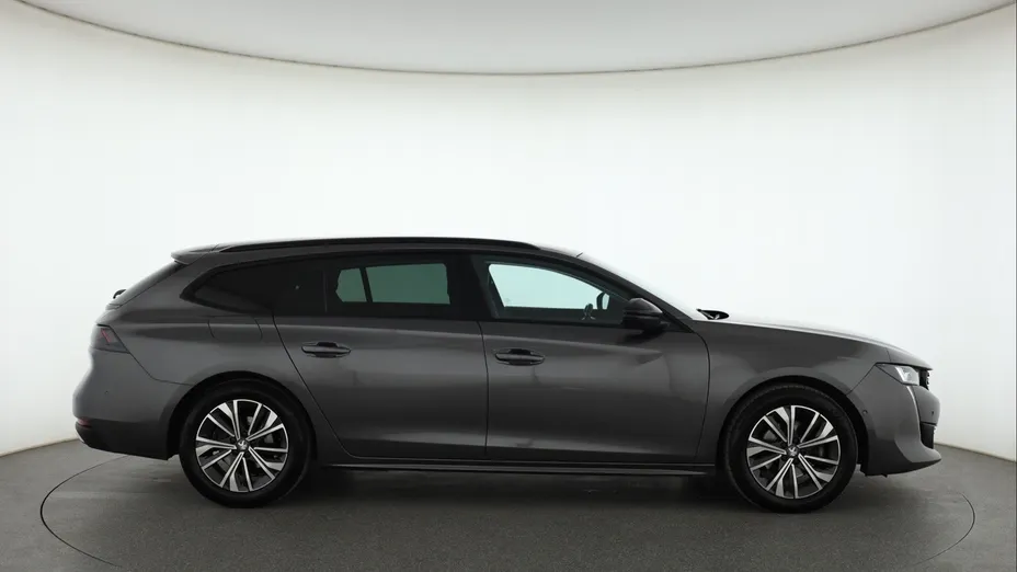 Peugeot 508 -