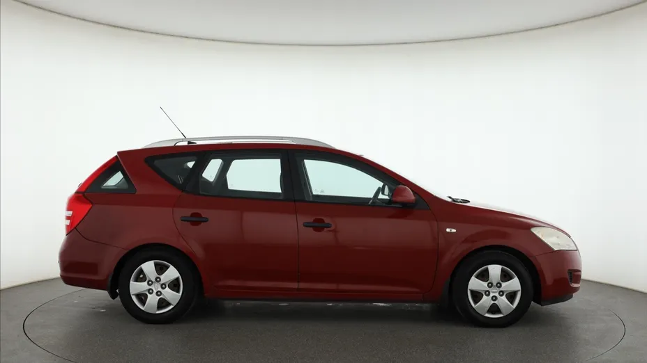 Kia Cee'd -