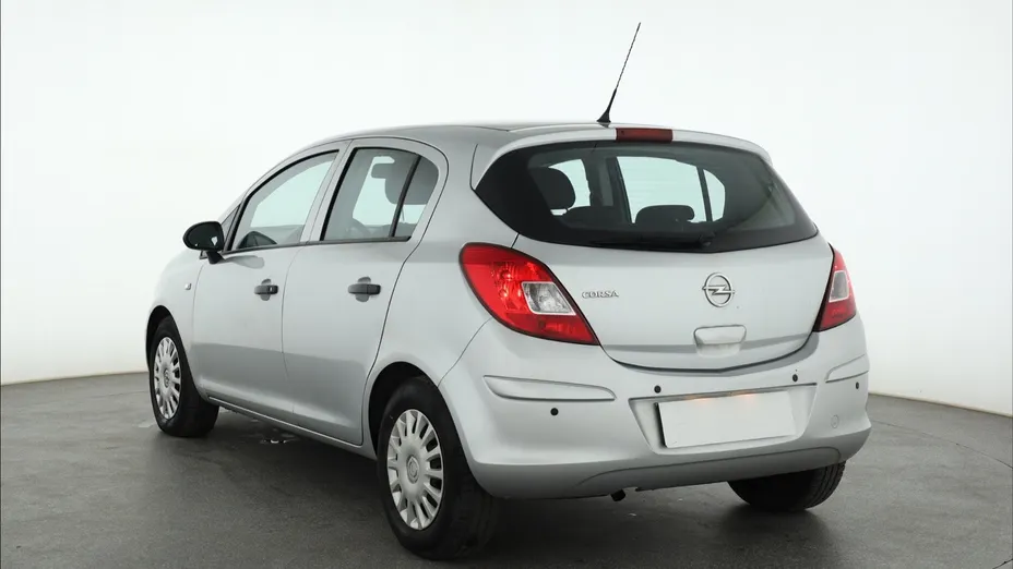 Opel Corsa -