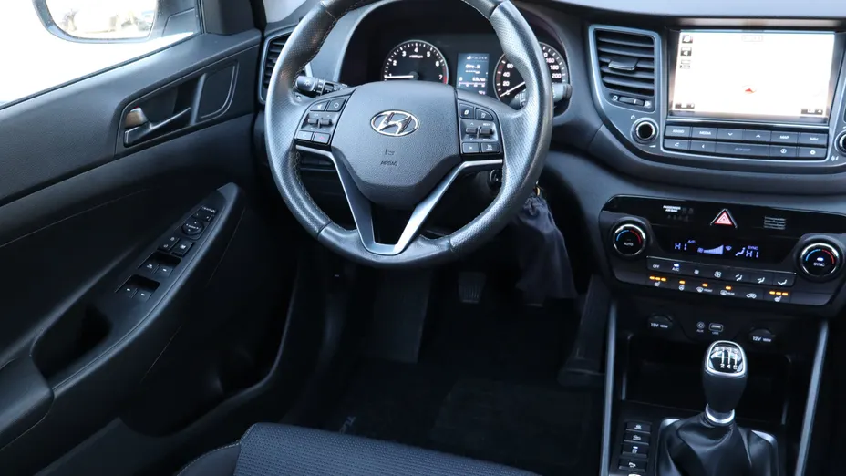Hyundai Tucson -