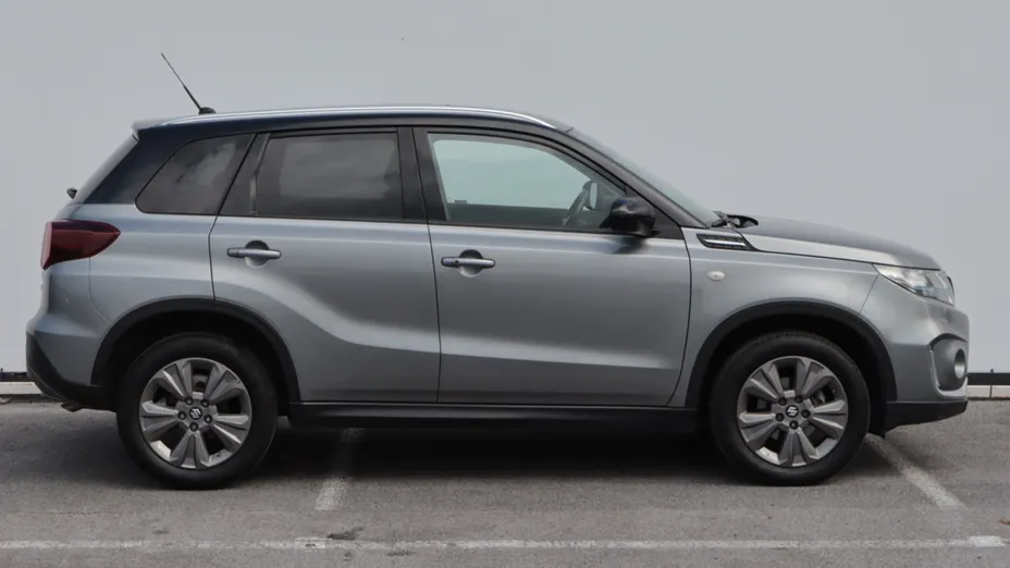Suzuki Vitara -