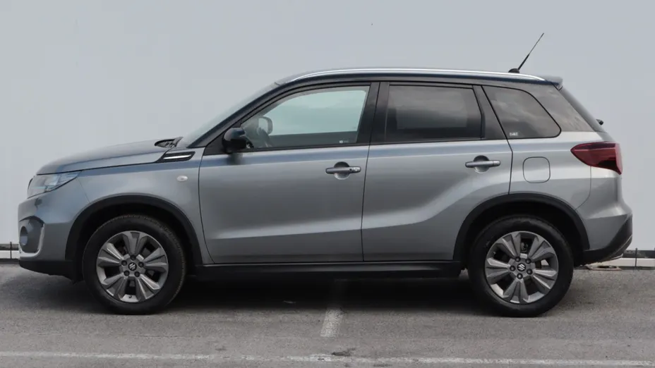 Suzuki Vitara -
