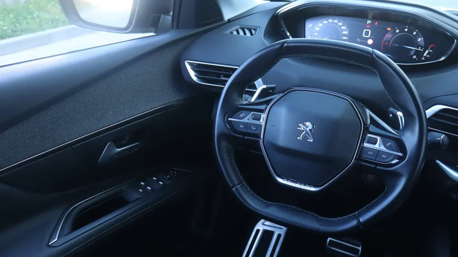 Peugeot 3008 -