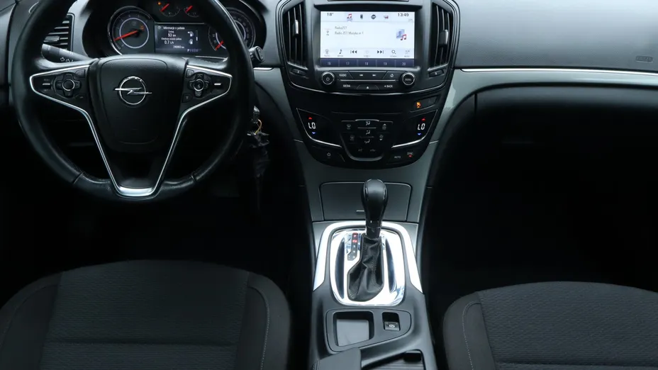 Opel Insignia -