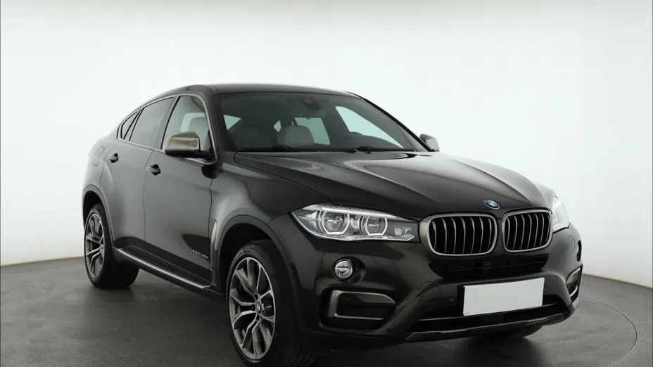 BMW X6 -