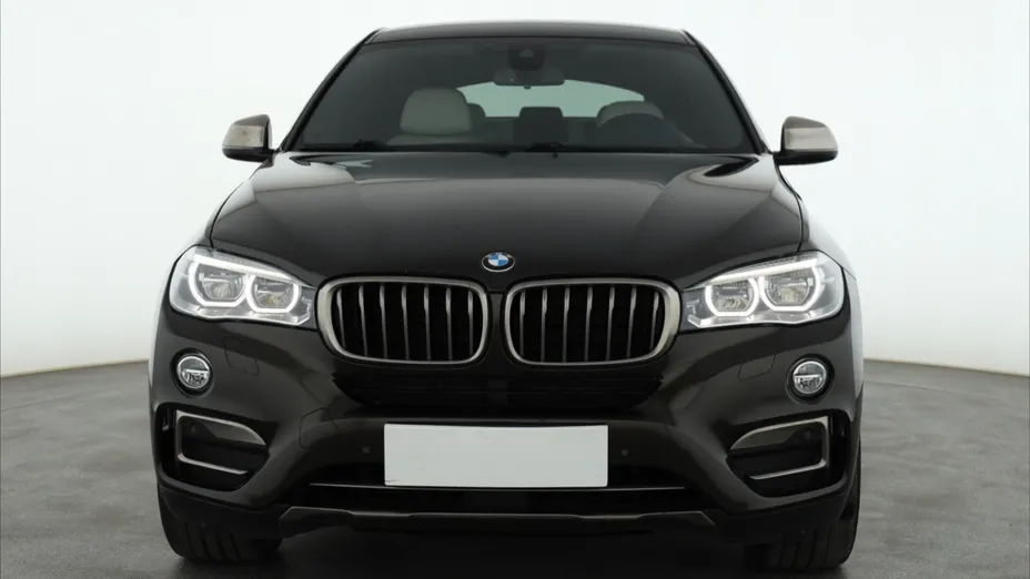 BMW X6 -