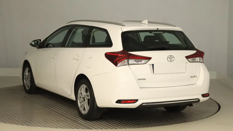 Toyota Auris -