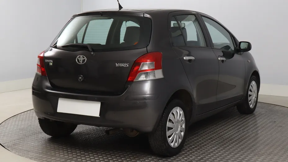 Toyota Yaris -