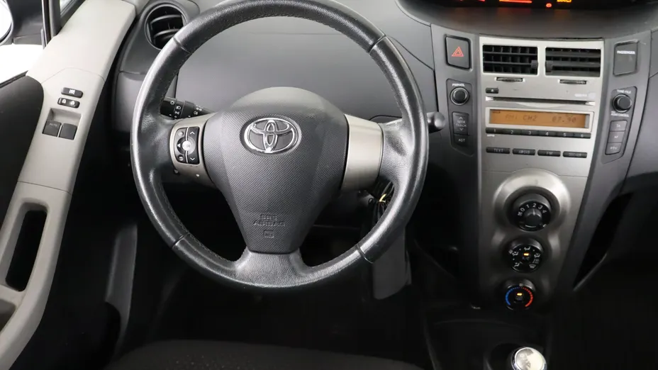 Toyota Yaris -