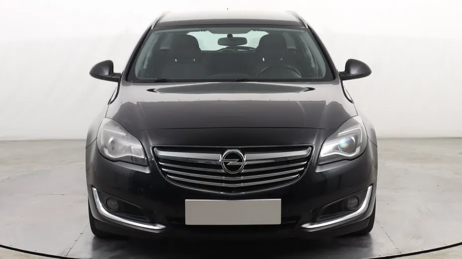 Opel Insignia -
