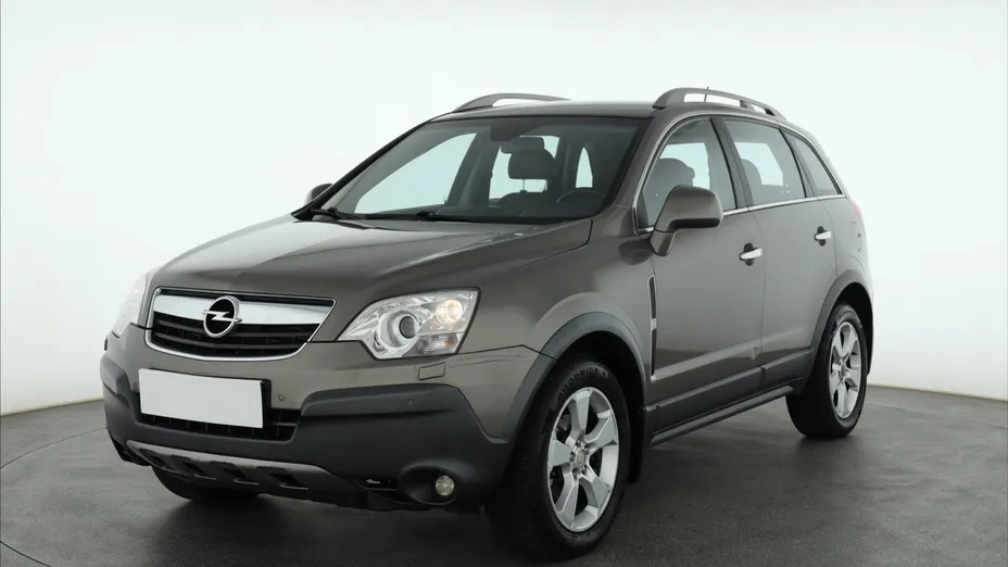 Opel Antara -