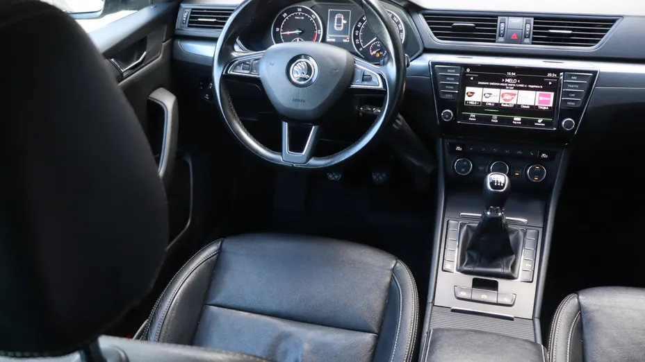 Skoda Superb -