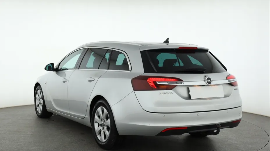 Opel Insignia -