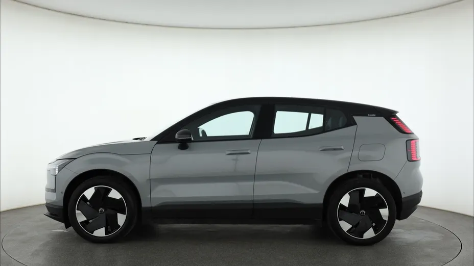 Volvo EX30 -