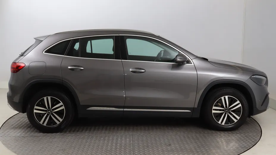 Mercedes GLA -