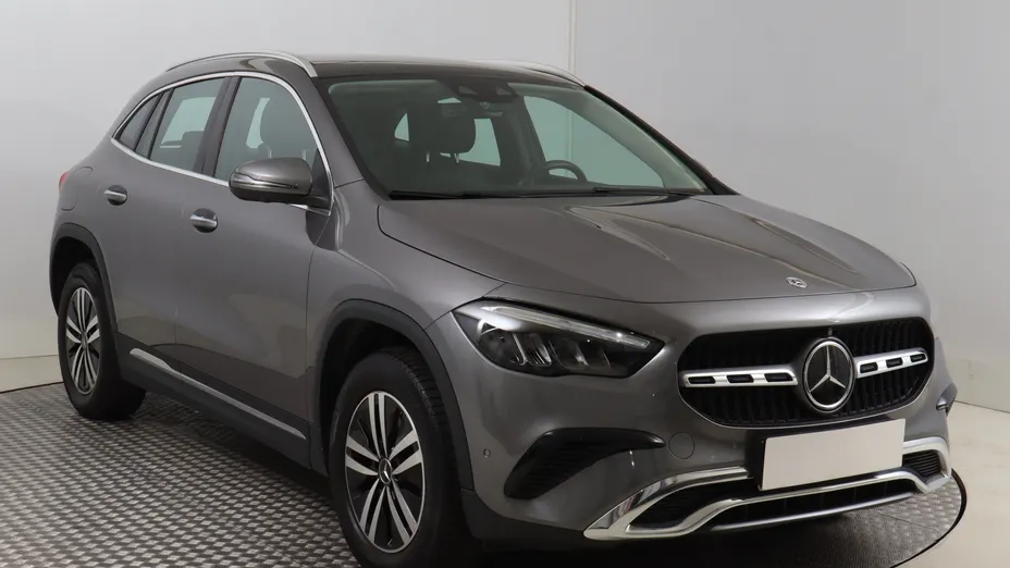 Mercedes GLA -
