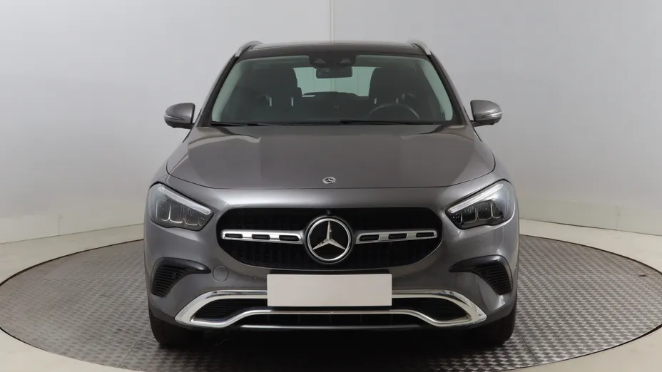 Mercedes GLA -