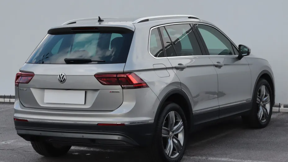 VW Tiguan -