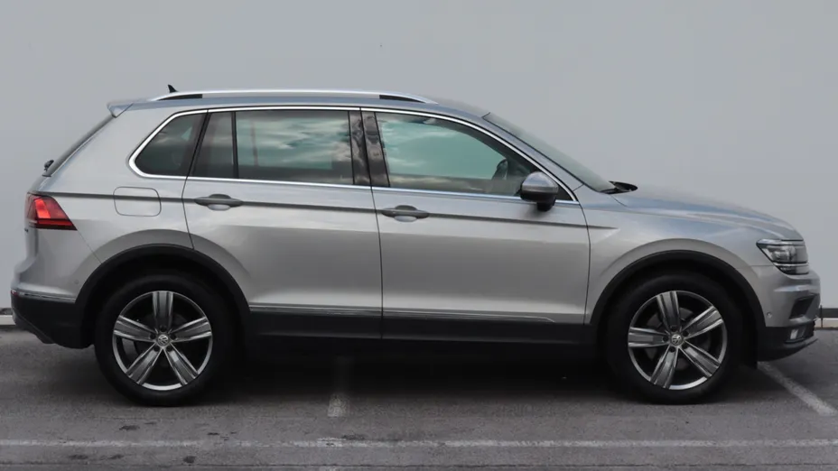 VW Tiguan -