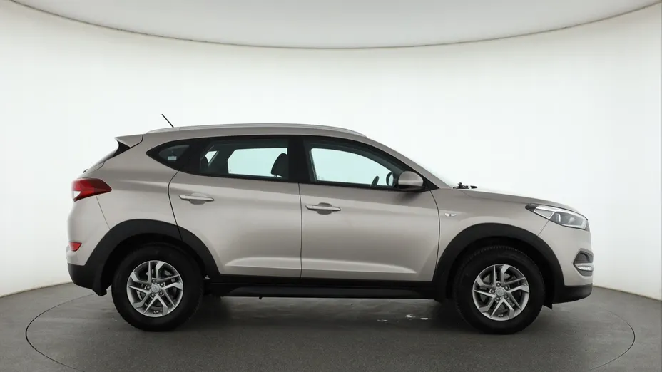 Hyundai Tucson -