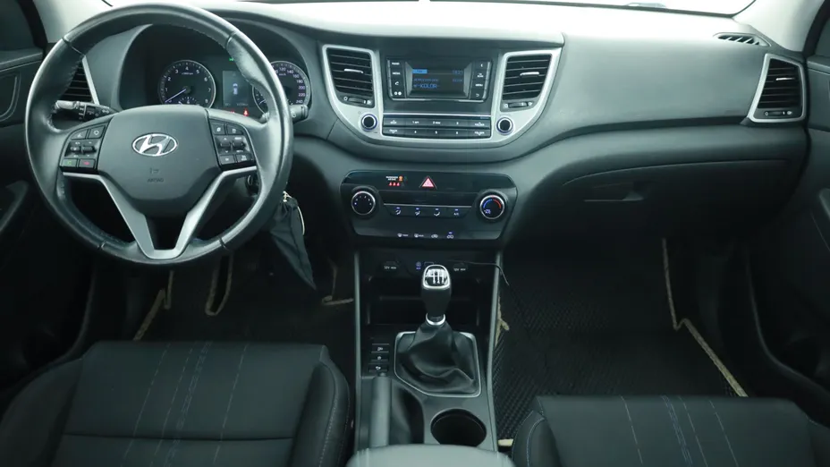 Hyundai Tucson -