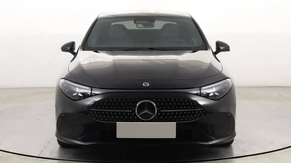 Mercedes CLA -