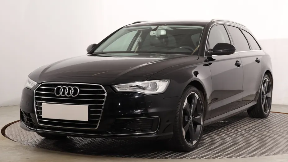 Audi A6 -