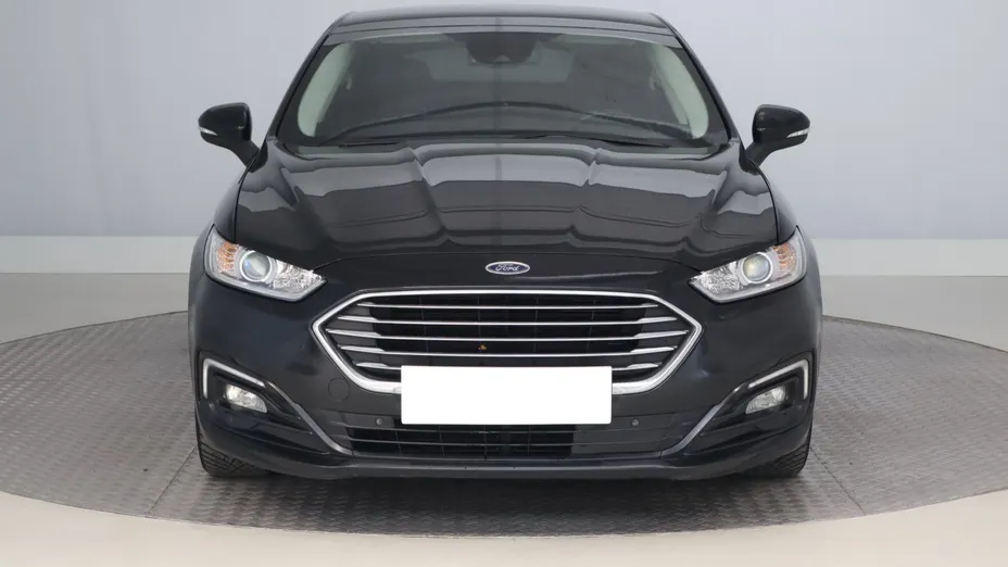 Ford Mondeo -