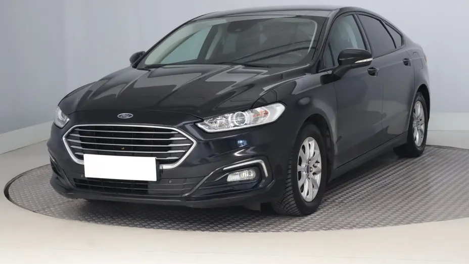 Ford Mondeo -