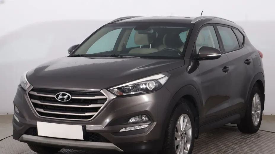 Hyundai Tucson -