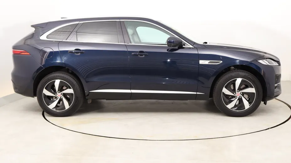 Jaguar F-Pace -